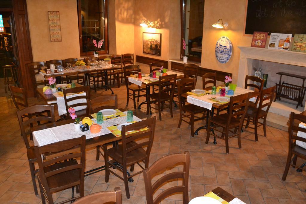 Locanda La Sosta Cavaion Veronese Exterior foto